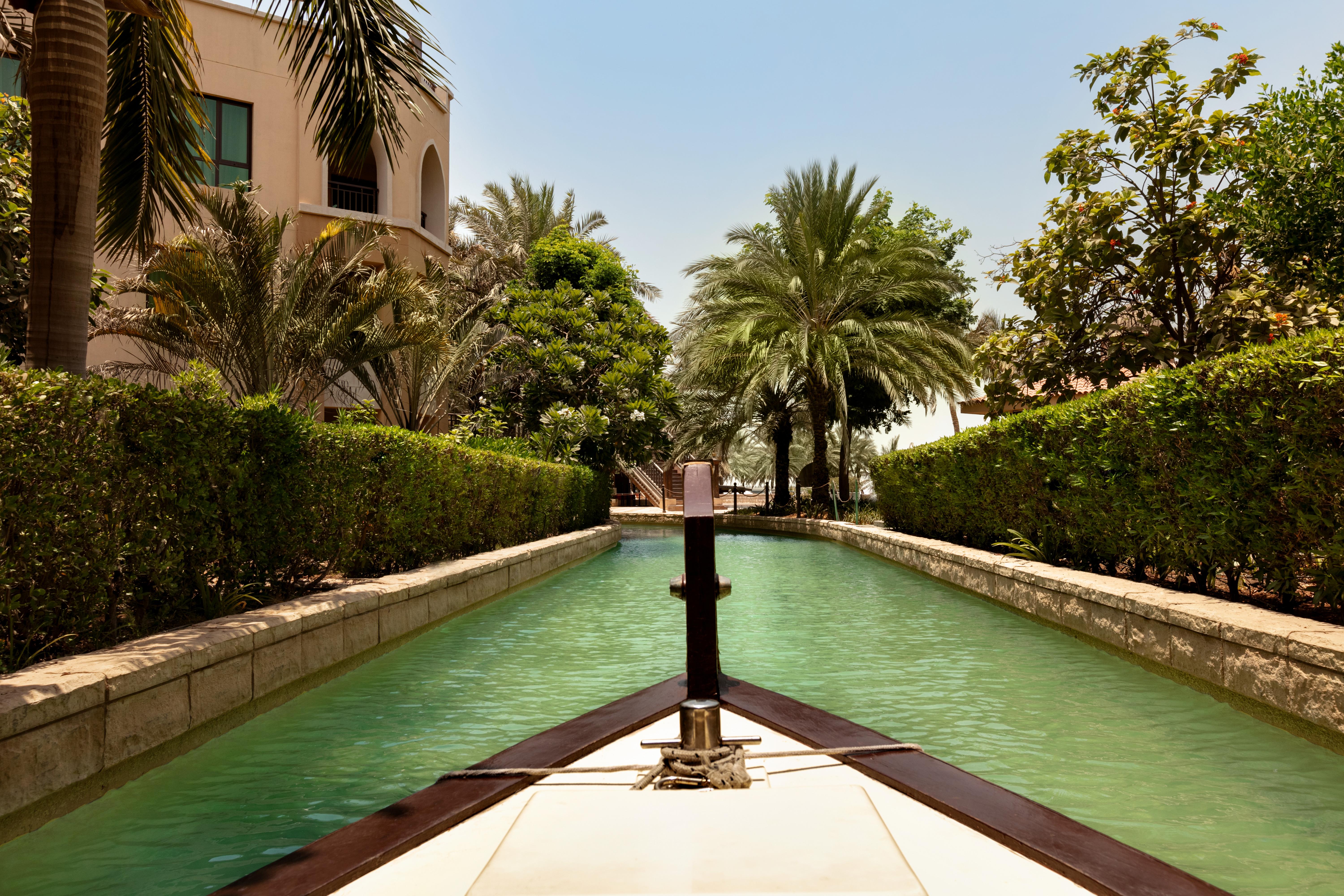 Shangri-La Qaryat Al Beri, Абу Даби Екстериор снимка